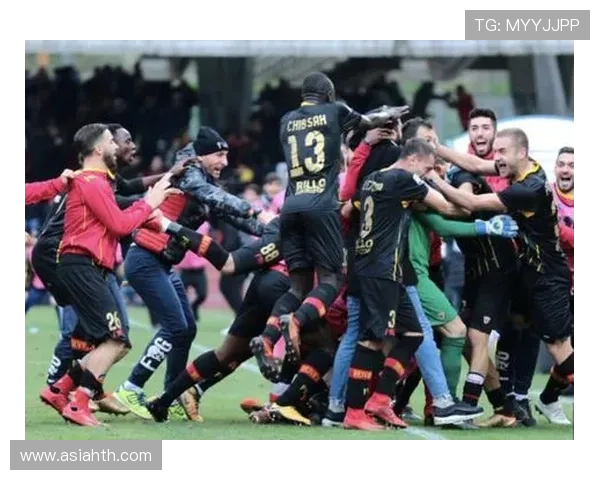 华体会hth体育登录确保每一场比赛高清流畅播放,享受极致视觉盛宴 华体会hth体育登录确保每一场比赛高清流畅播放,享受极致视觉盛宴